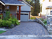 driveway made from stone pavers
